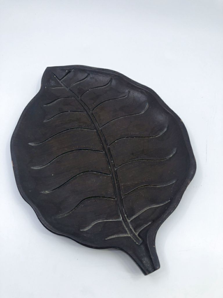 WOOD LEAF TRAY.