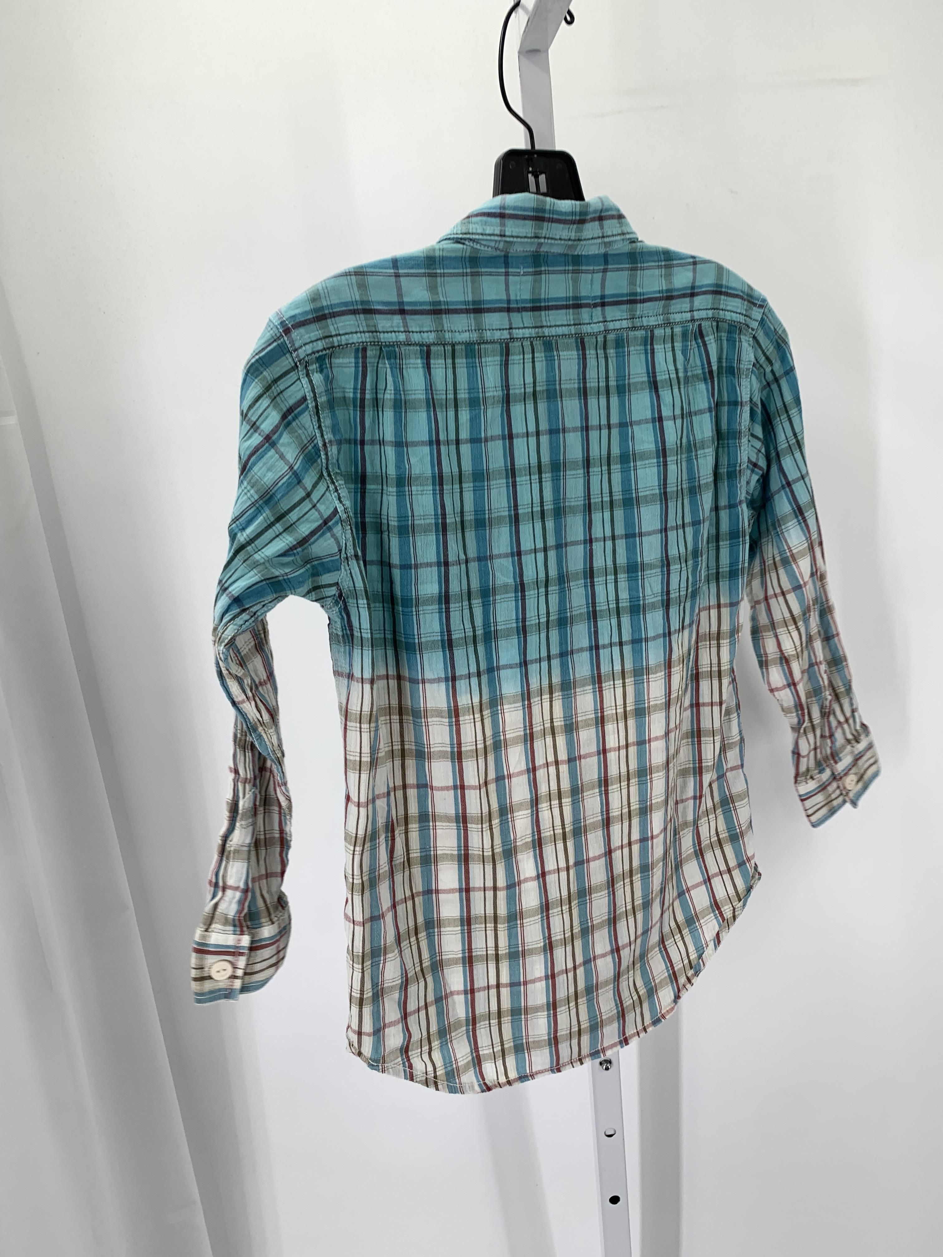PLAID BTN DOWN