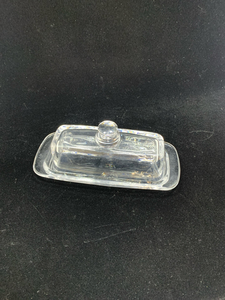 CLEAR GLASS COVERED BUTTER DISH.