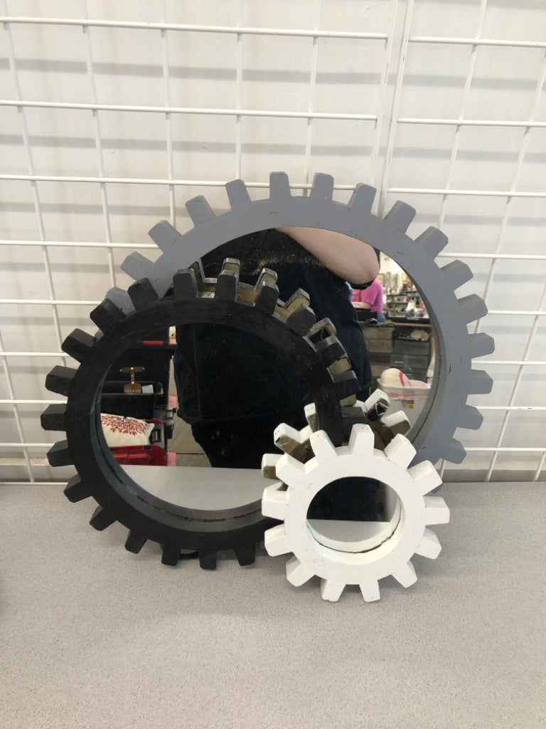 3PC WOOD COG WHEEL WALL MIRRORS.