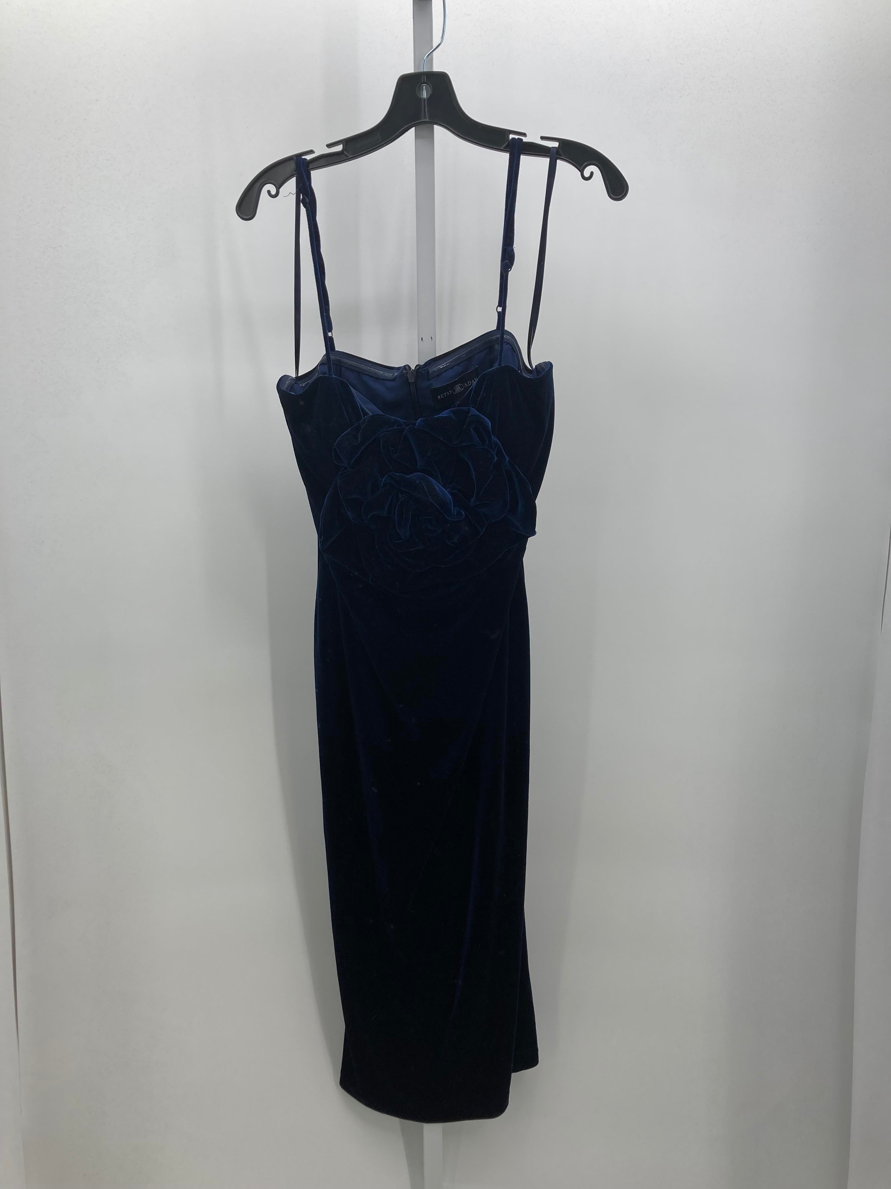 Betsy & Adam Size 12 Misses Sleeveless Dress