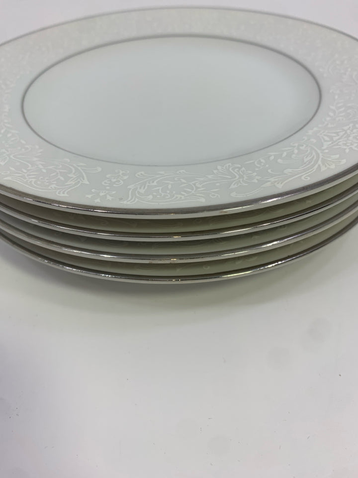 4 WAKEFIELD BREAD PLATES W/WHITE TEXTURED DETAIL.