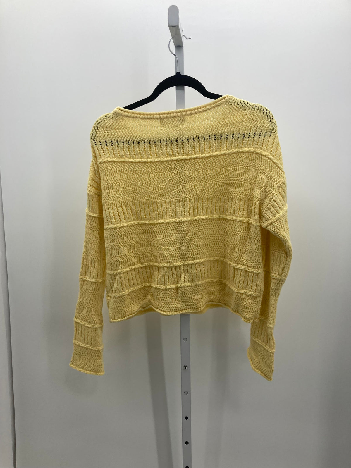 No Boundries Size Large Juniors Long Sleeve Sweater