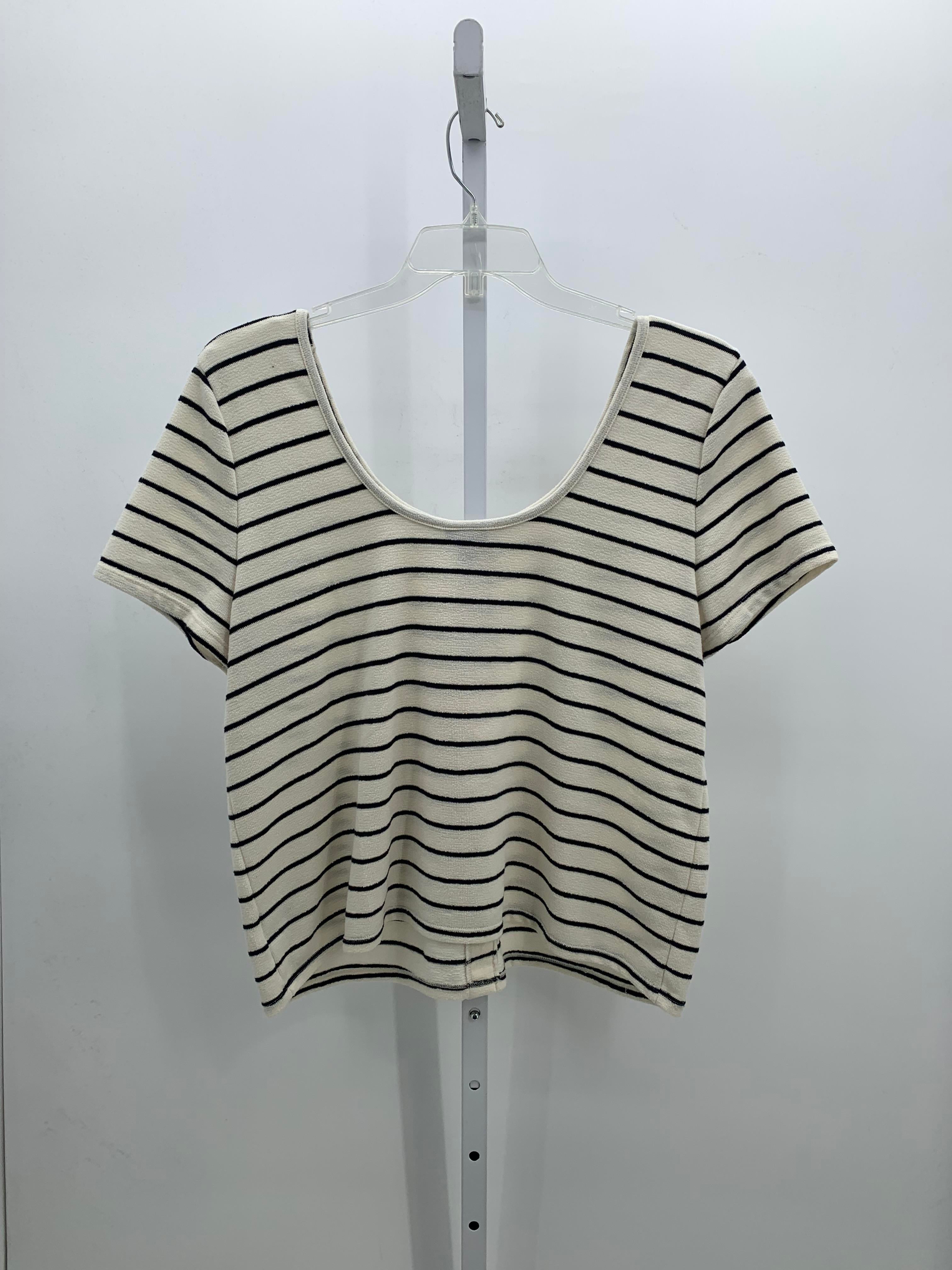 Torrid Size 2X Womens Short Sleeve Shirt
