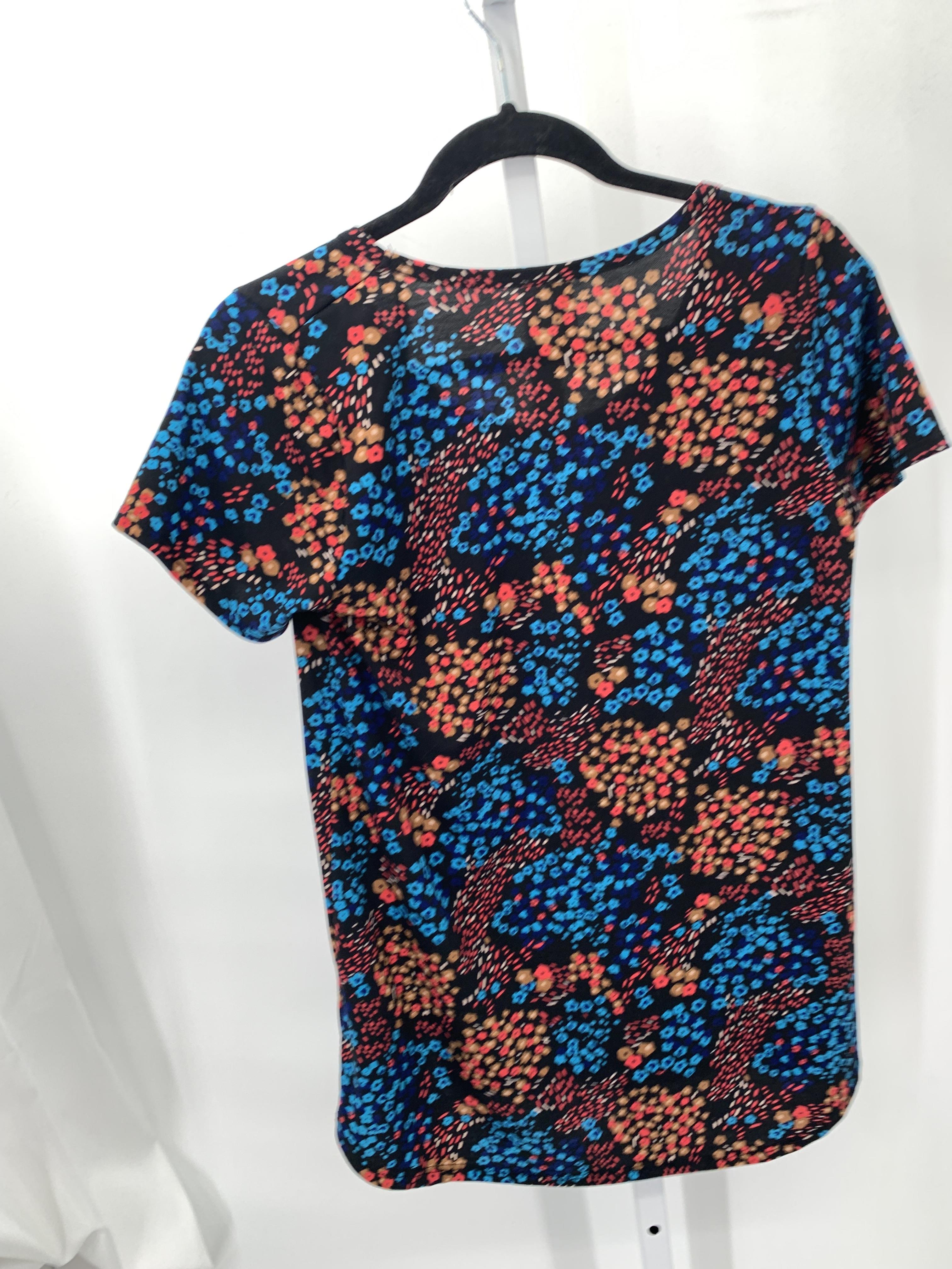 Lularoe Size X Small Misses Short Sleeve Shirt