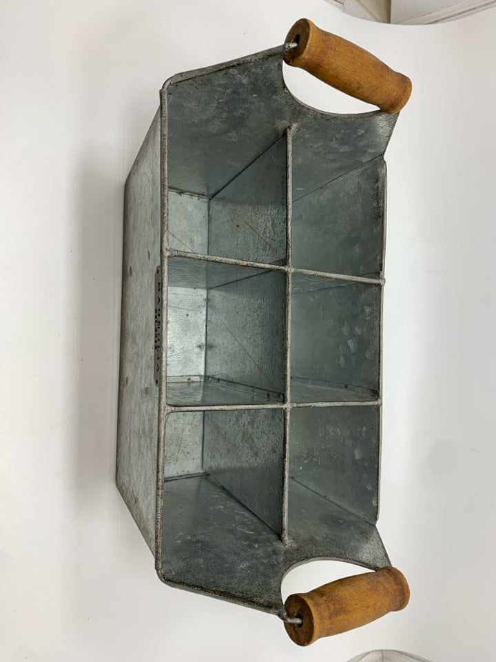 GALVANIZED 6 SECTION METAL PLANTER W/WOODEN HANDLES.