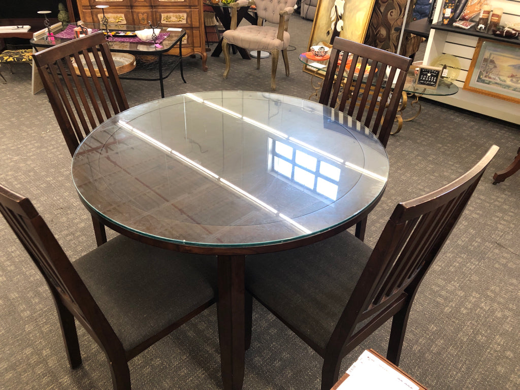 DK WOOD ROUND GLASS TOP DINING TABLE, 4 CHAIRS.