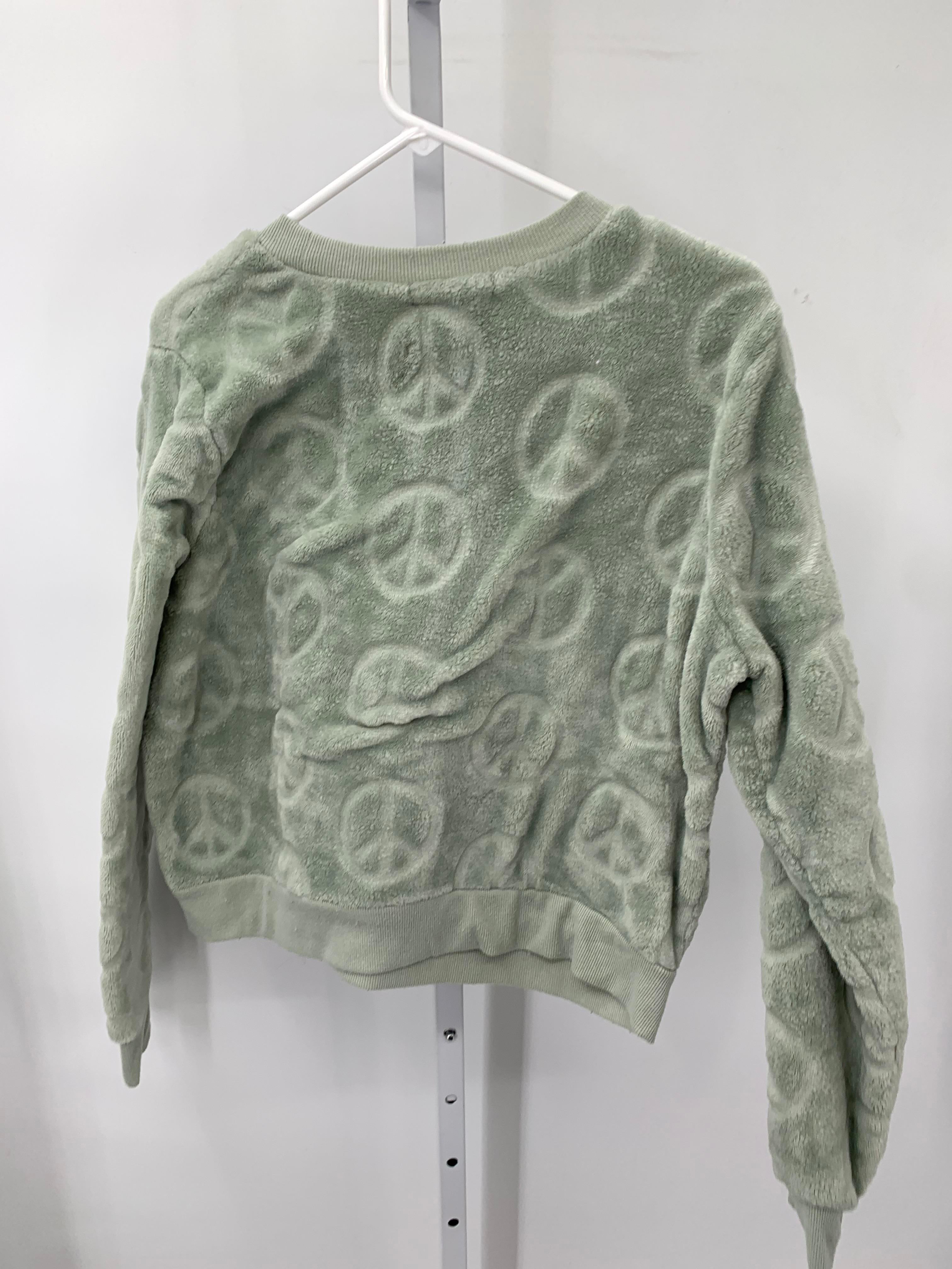 Size Extra Large Juniors Long Sleeve Shirt