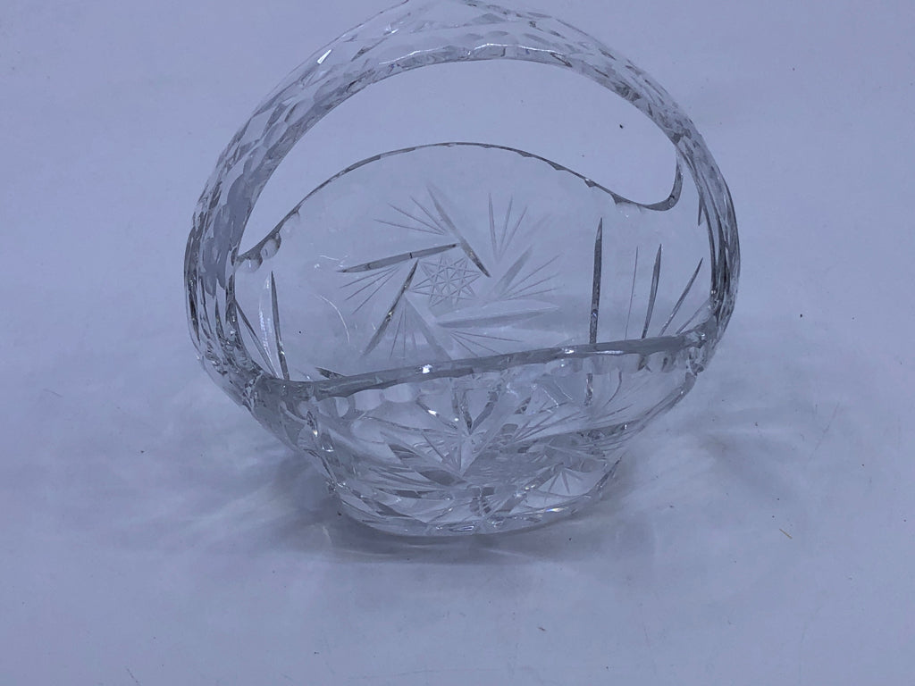 ETCHED GLASS BASKET DISH.