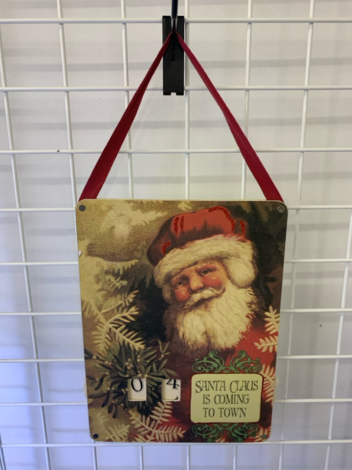 SANTA IS COMING COUNT DOWN WALL HANGING.