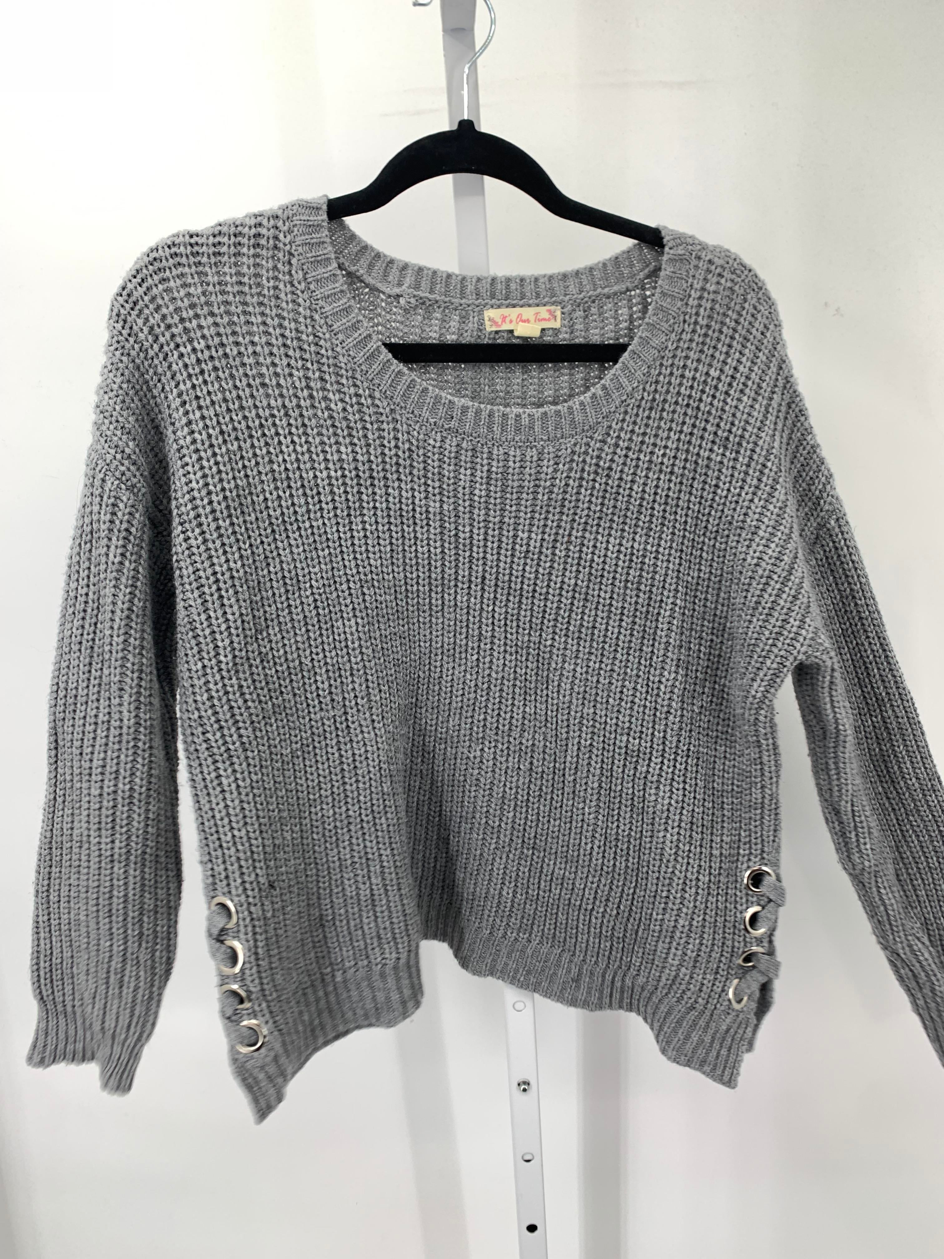 It's Our Time Size Large Juniors Long Sleeve Sweater