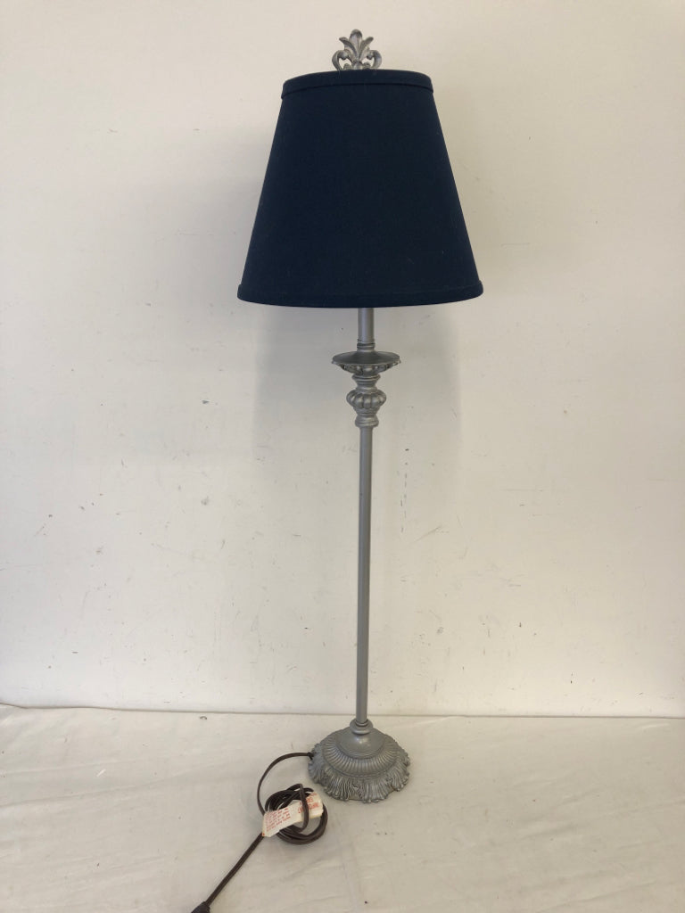 GRAY WOODEN SKINNY BASE LAMP W/NAVY SHADE.