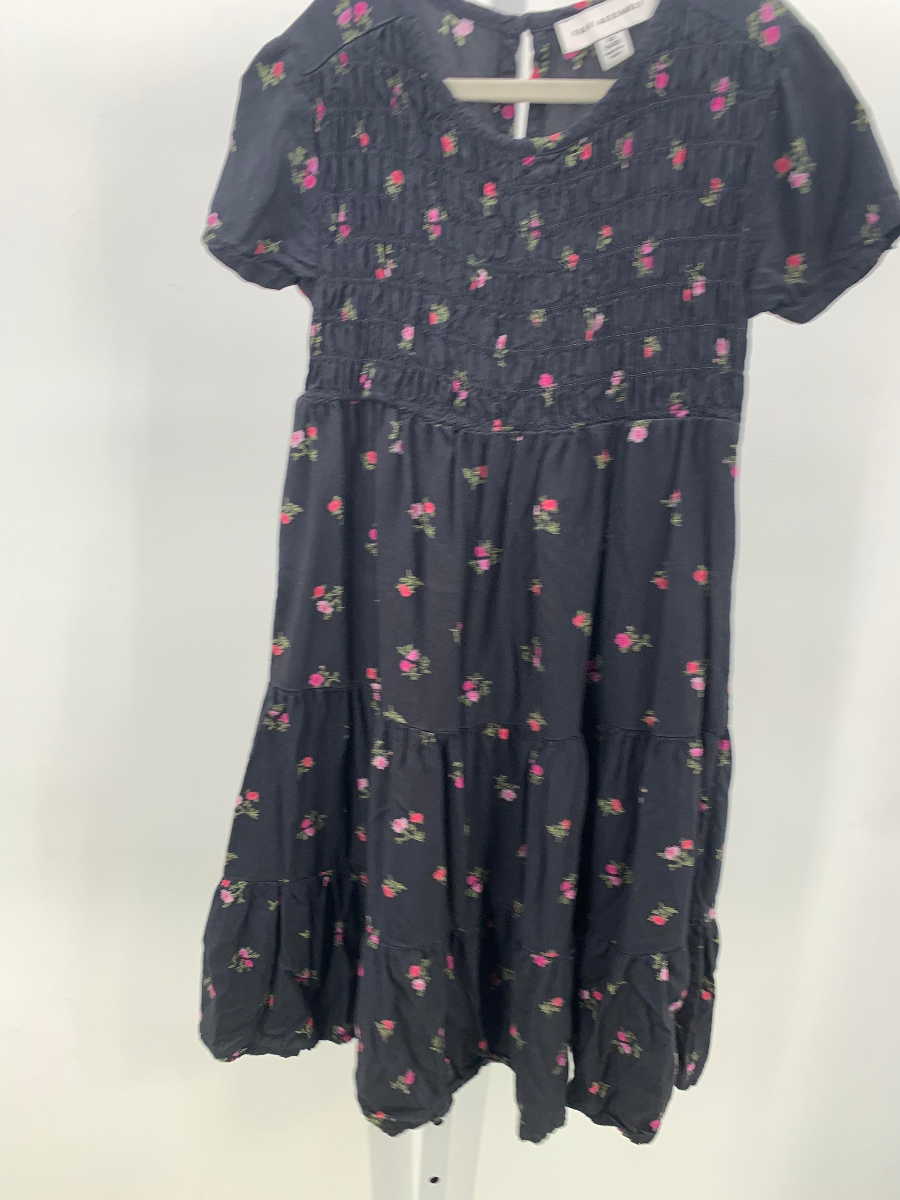 Free Assembly Size 4-5 Girls Short Sleeve Dress