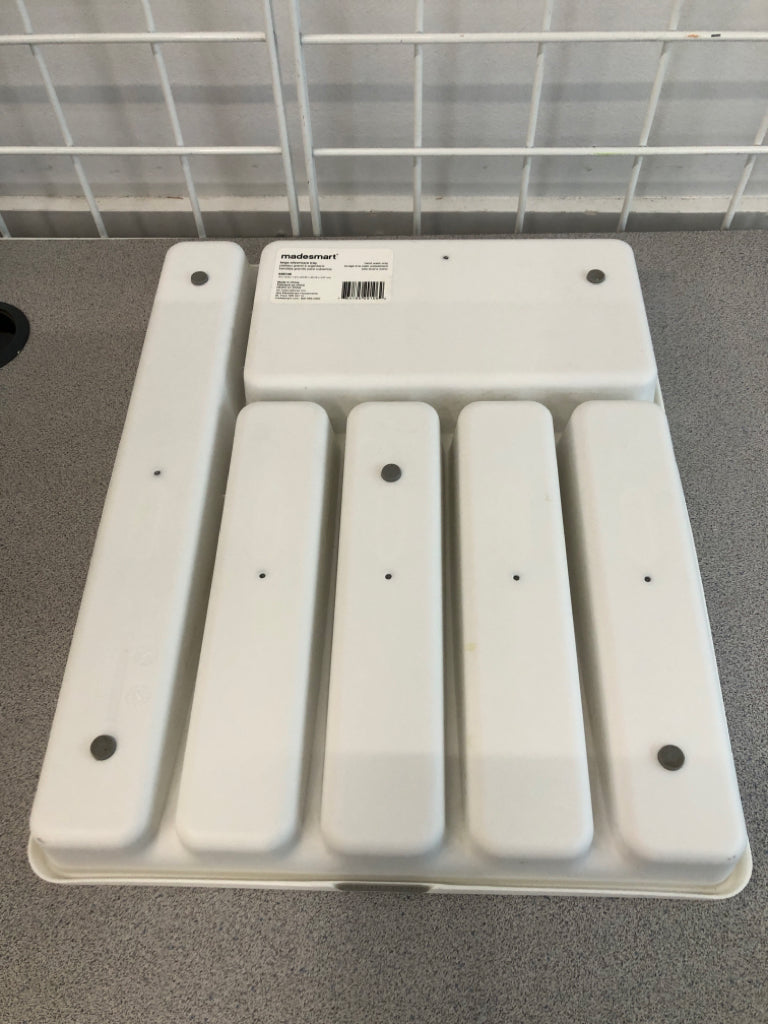 6-SLOT MADESMART LARGE SILVERWARE TRAY.