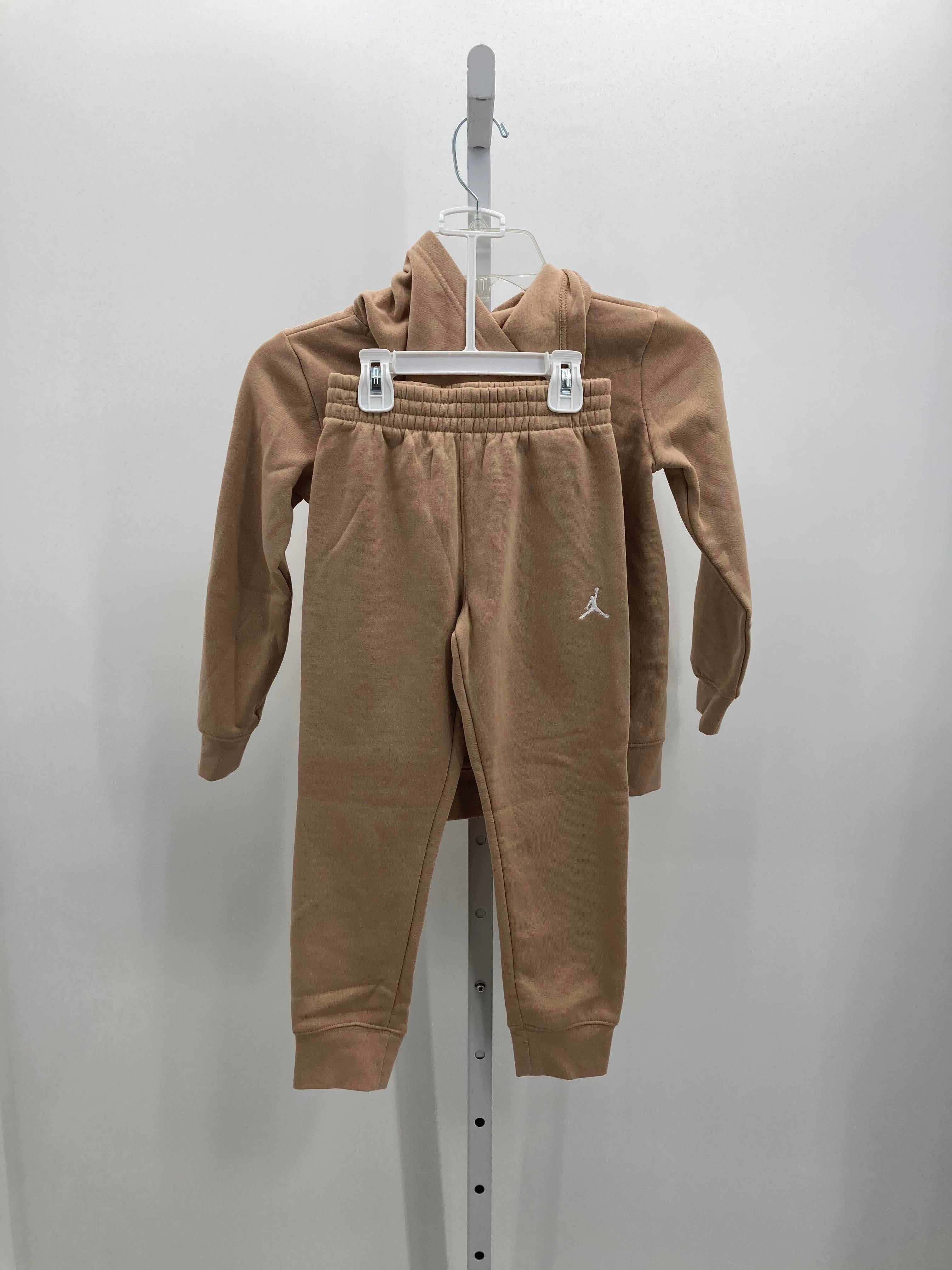 HOODIE + SWEAT PANTS