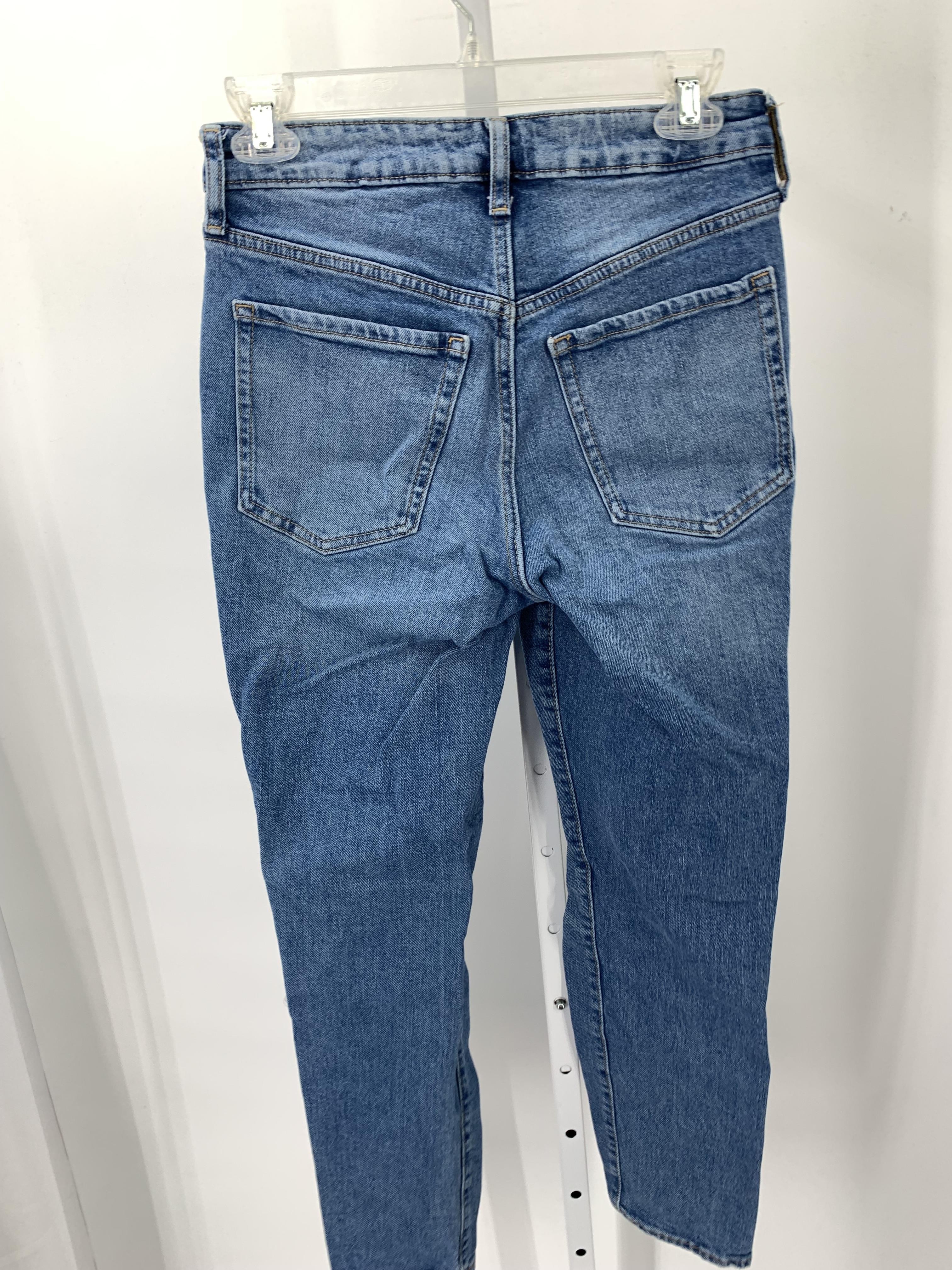Old Navy Size 4 Misses Jeans