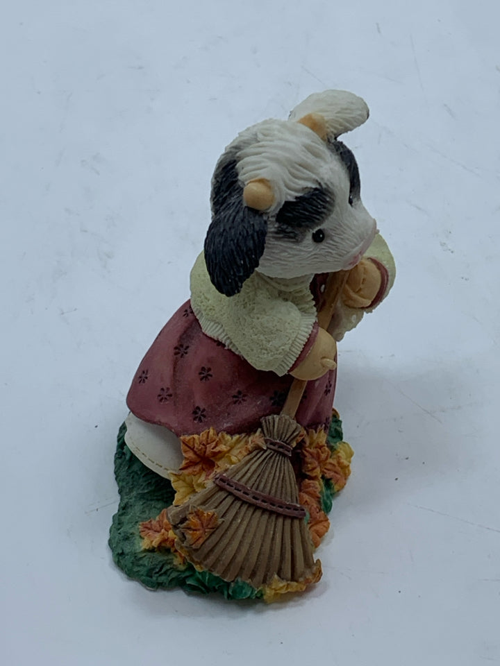 MARY MOO NOVEMBER.