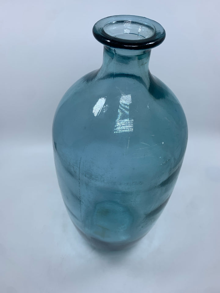 LG BLUE VASE WITH FLARED TOP.