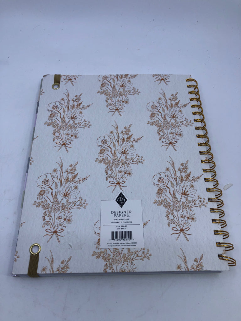 2026 PLANNER WHITE/GOLD