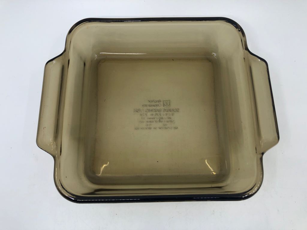 BROWN SQUARE GLASS BAKING DISH.