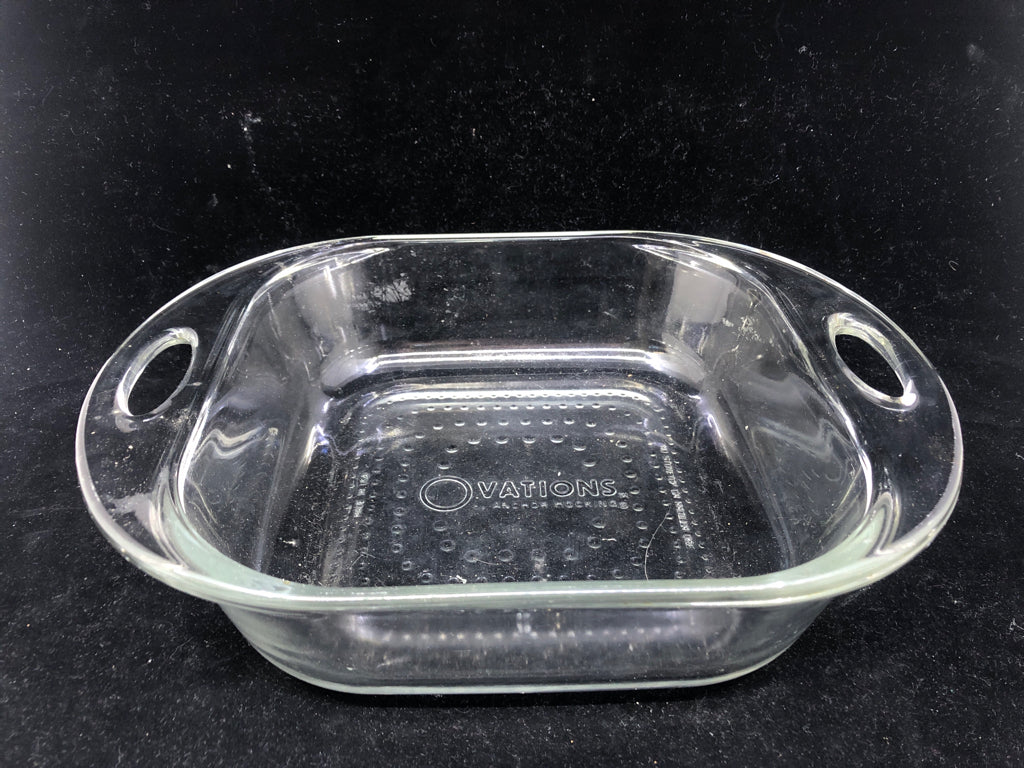 SQUARE OVATIONS BAKING DISH W HANDLES.