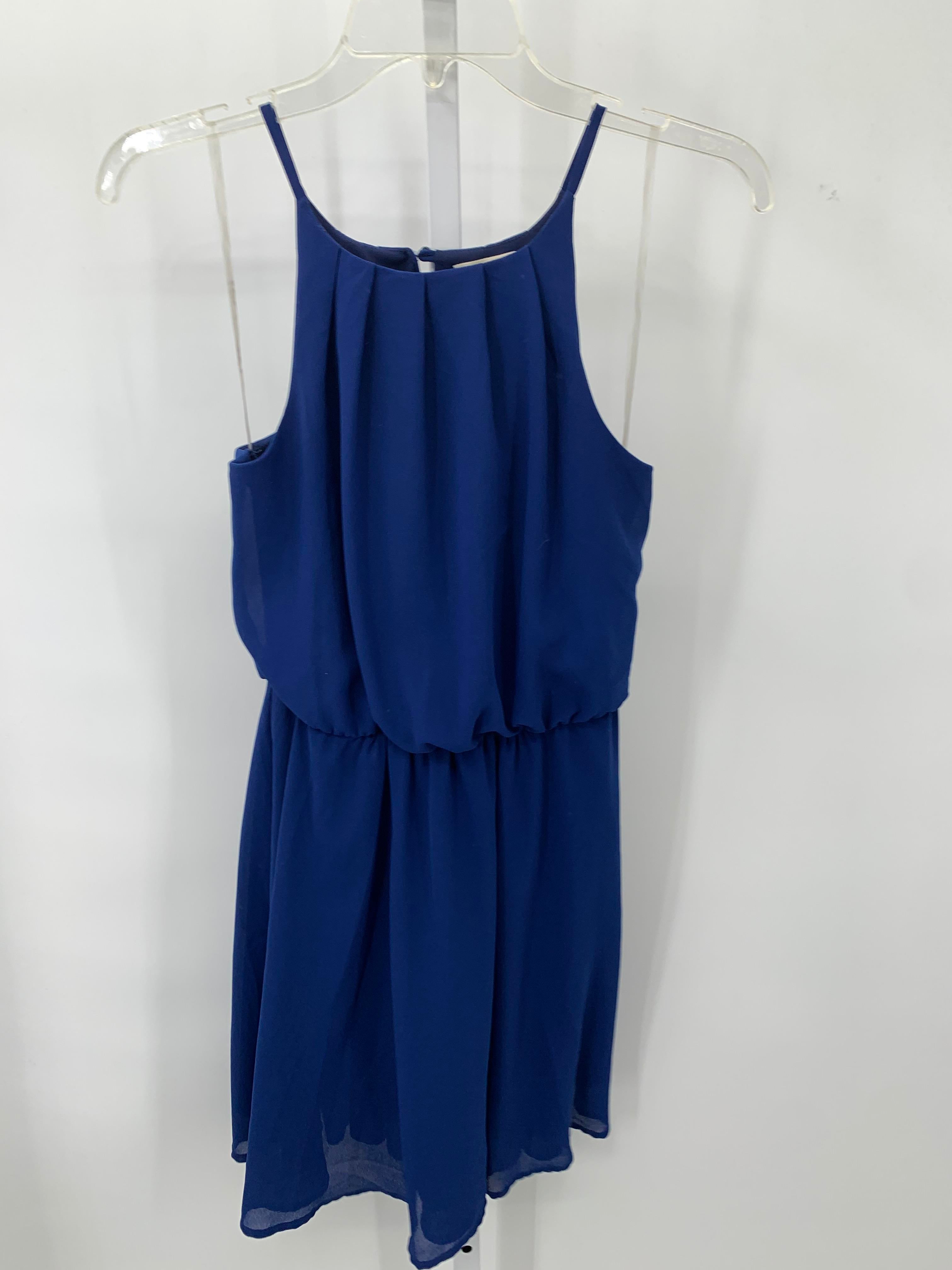 Miami Size Medium Juniors Sleeveless Dress