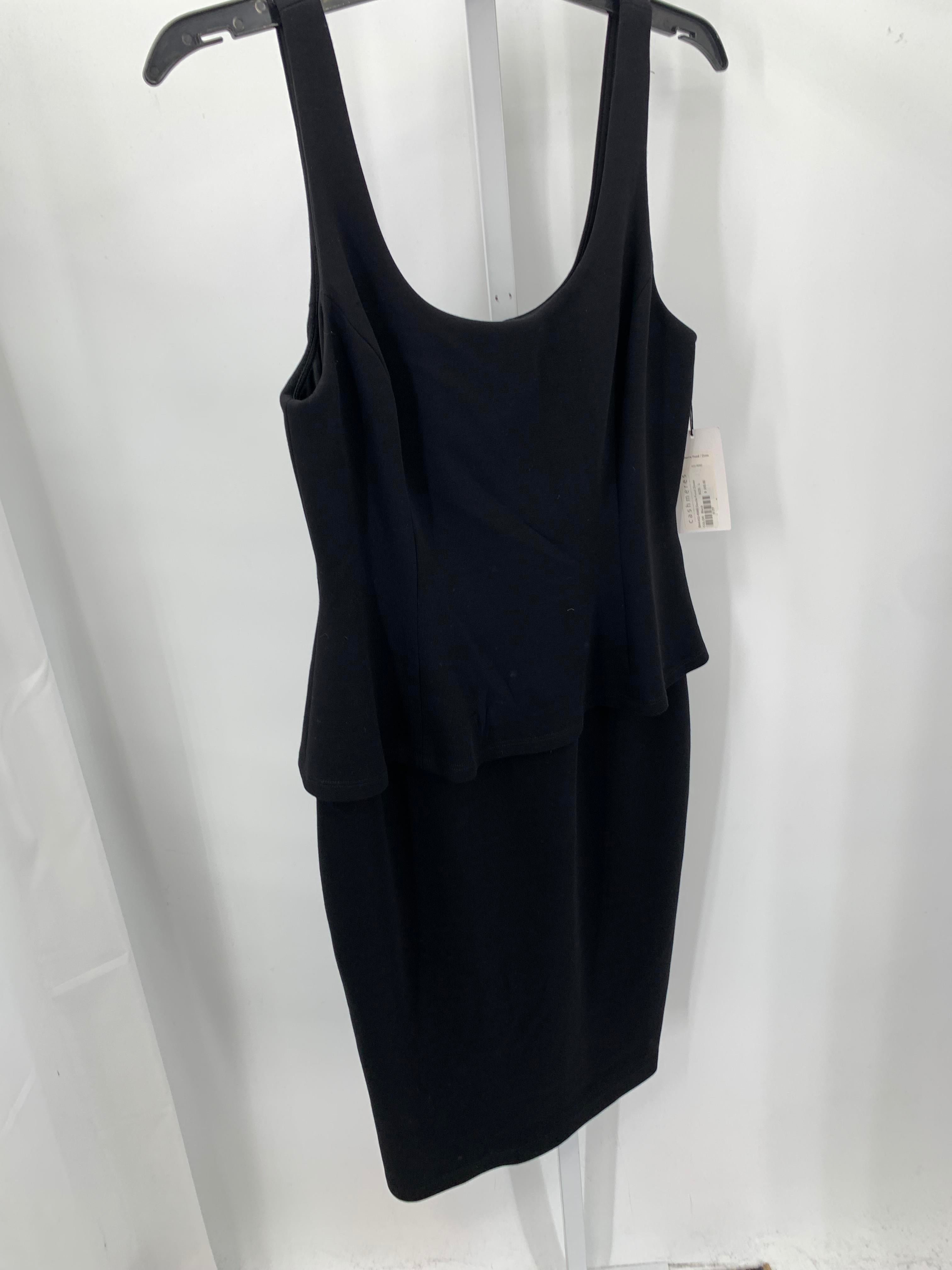 Size Large Misses Sleeveless Dress