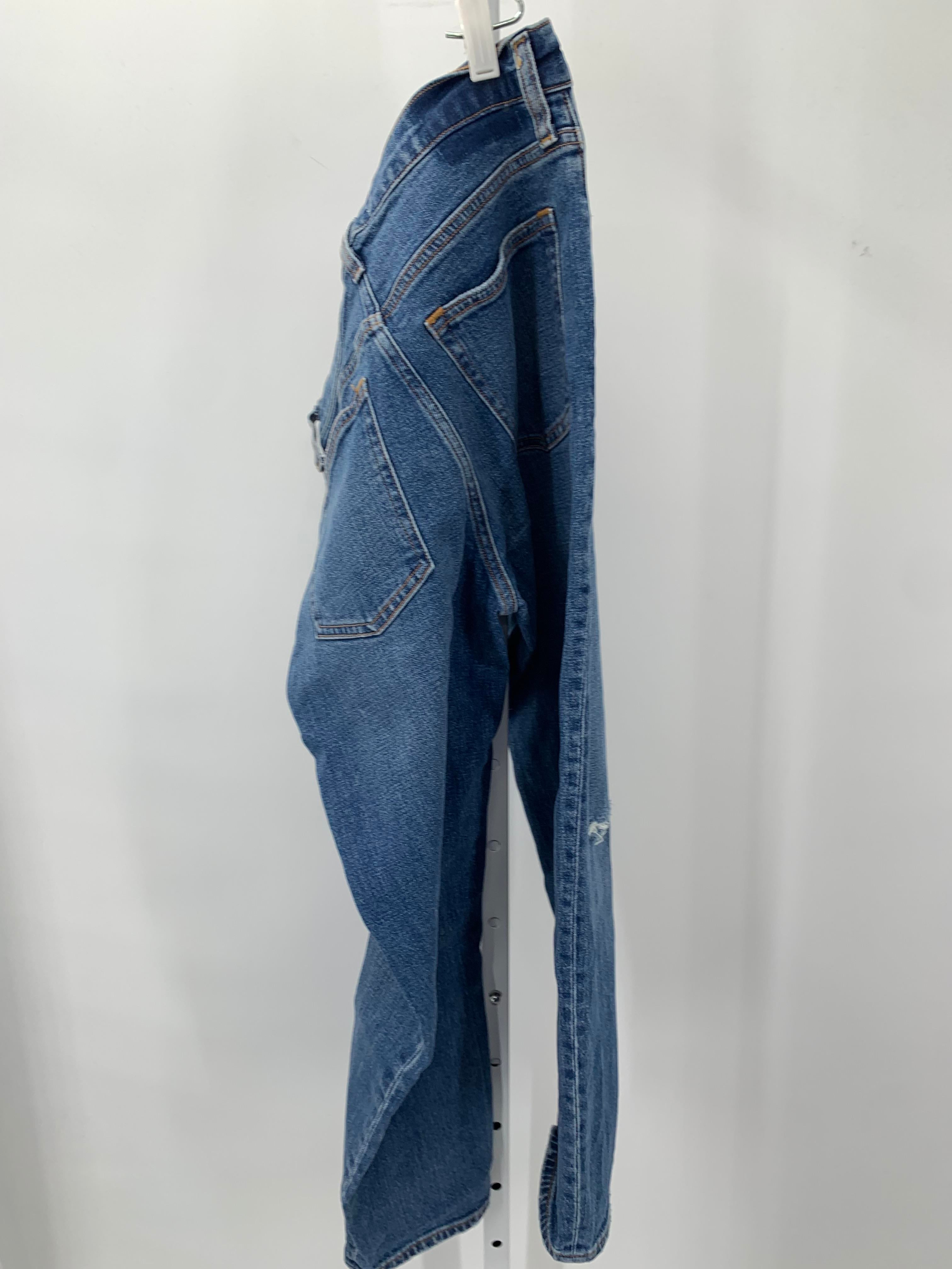 Abercrombie Size 4 Short Juniors Jeans