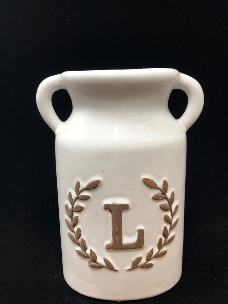 FARMHOUSE STYLE "L" VASE.