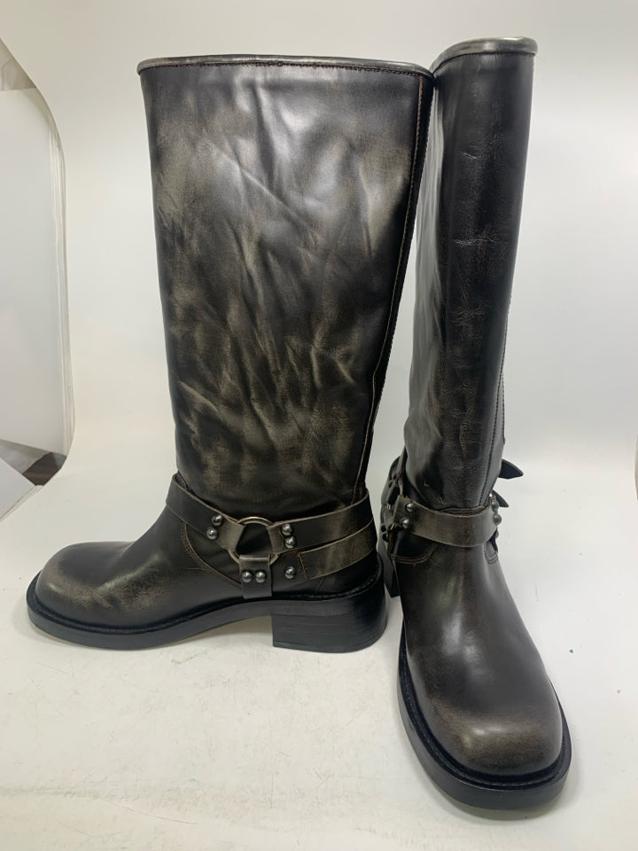 Steve Madden Rocky Distressed Multi Buckle Boots
