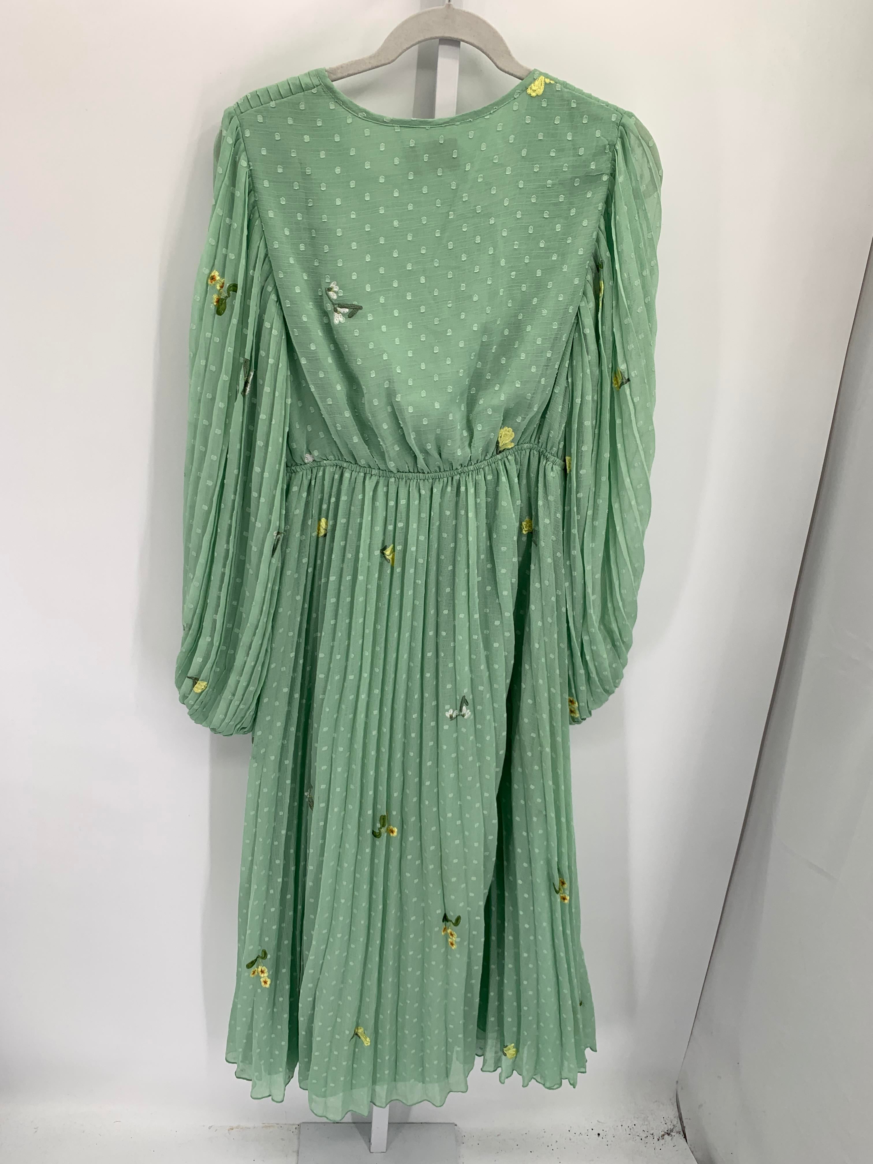 Size 8 Misses Long Sleeve Dress