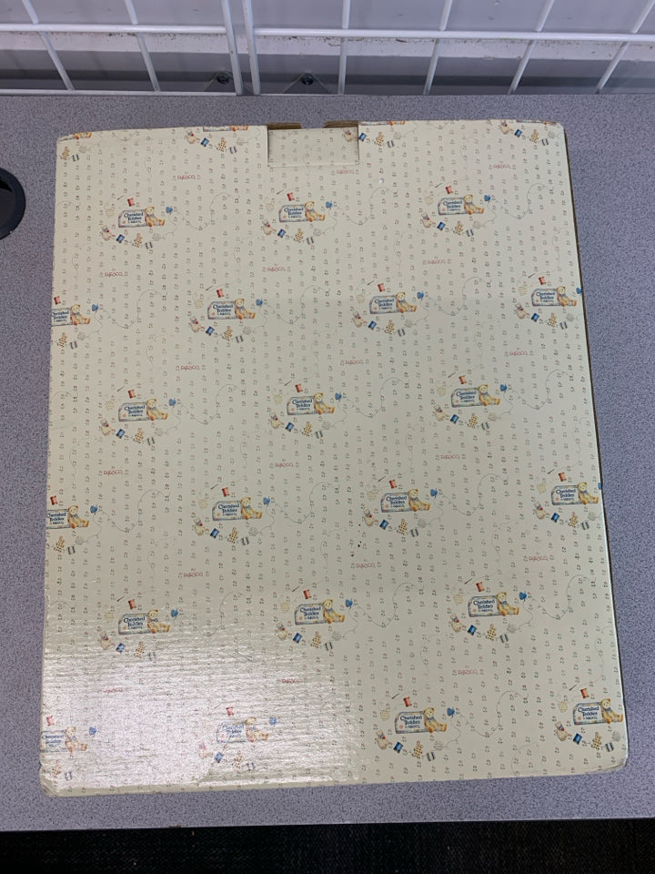 ADVENT CALENDAR IN BOX - CHERISHED TEDDIES.