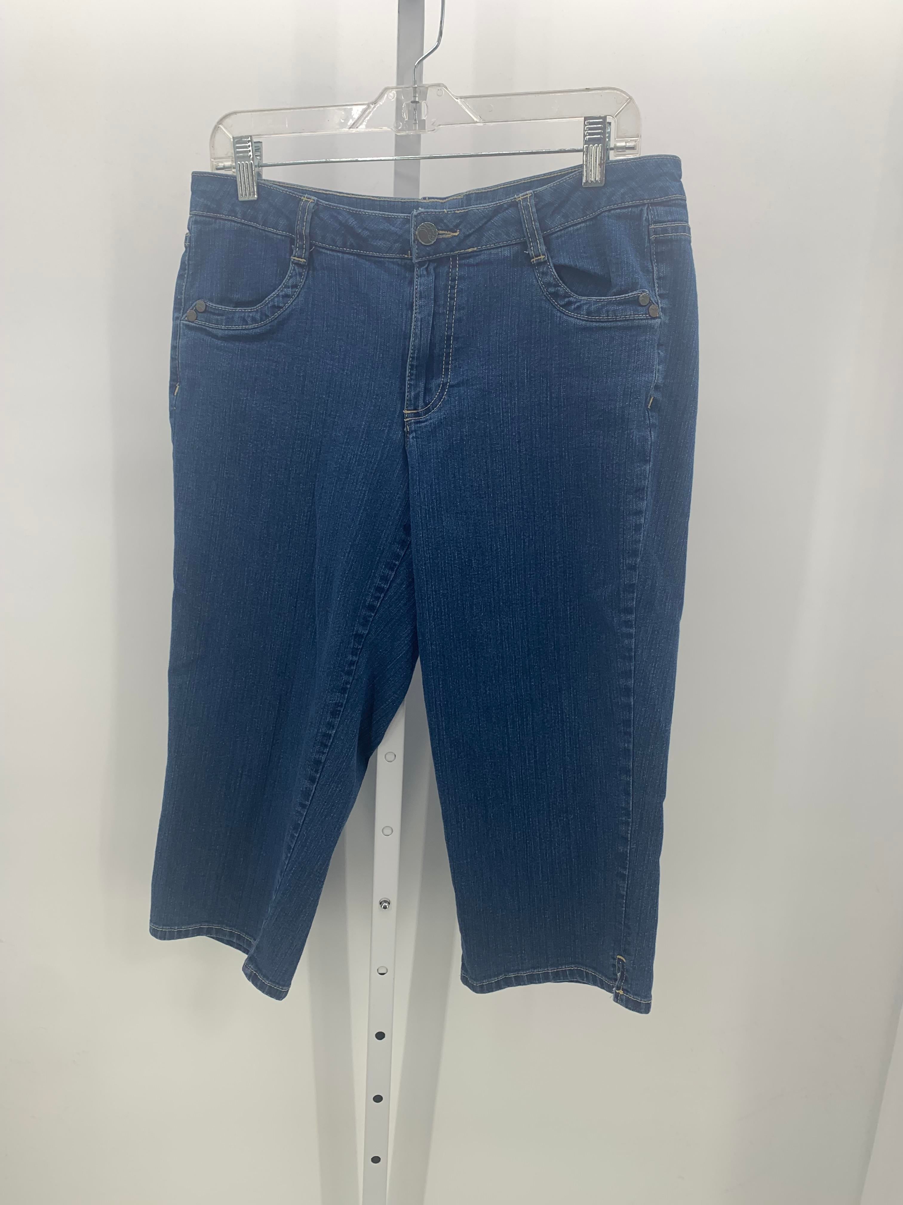 Size 8 Misses Capri Pants