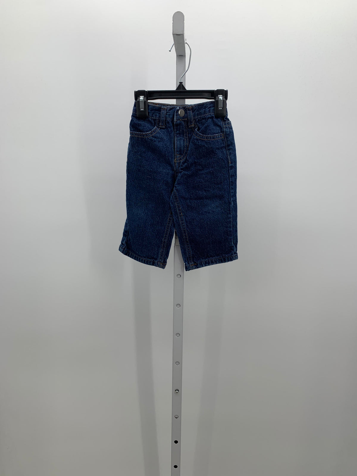 ELASTIC WAIST.