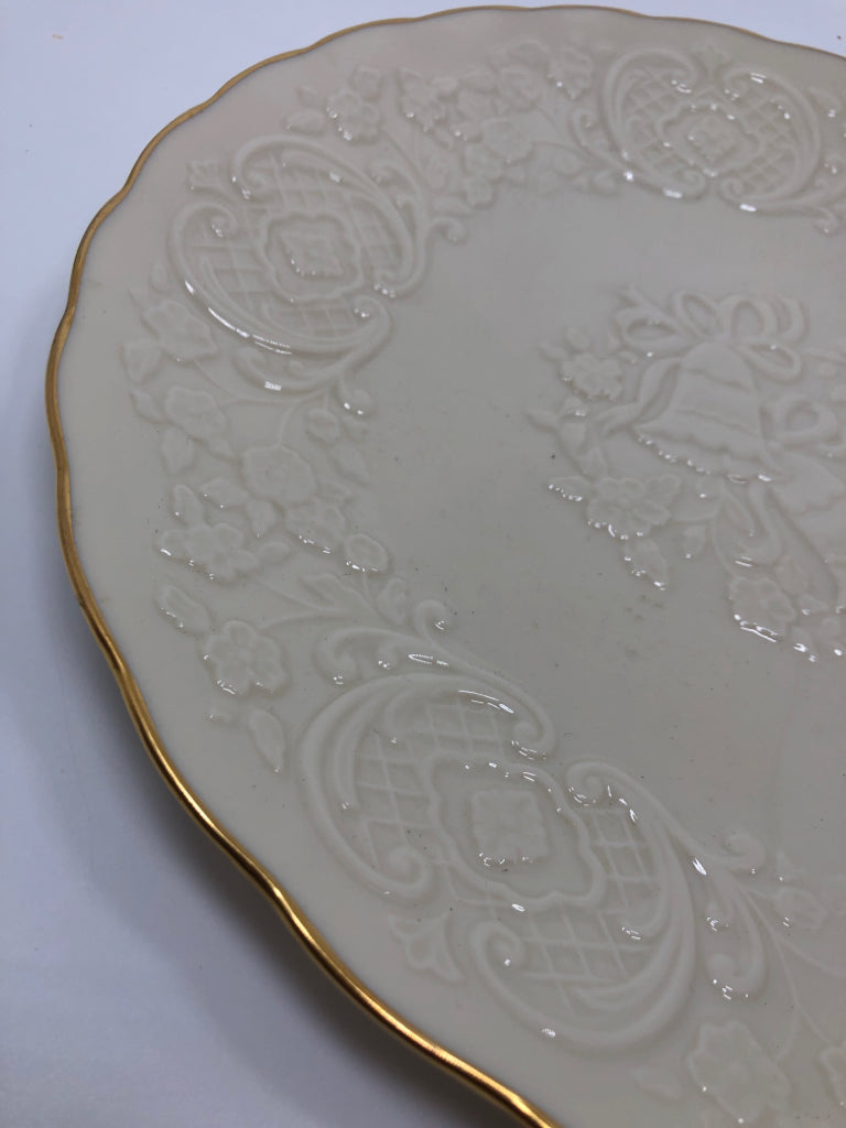 WEDDING BELLS SERVING PLATE W/GOLD RIM.