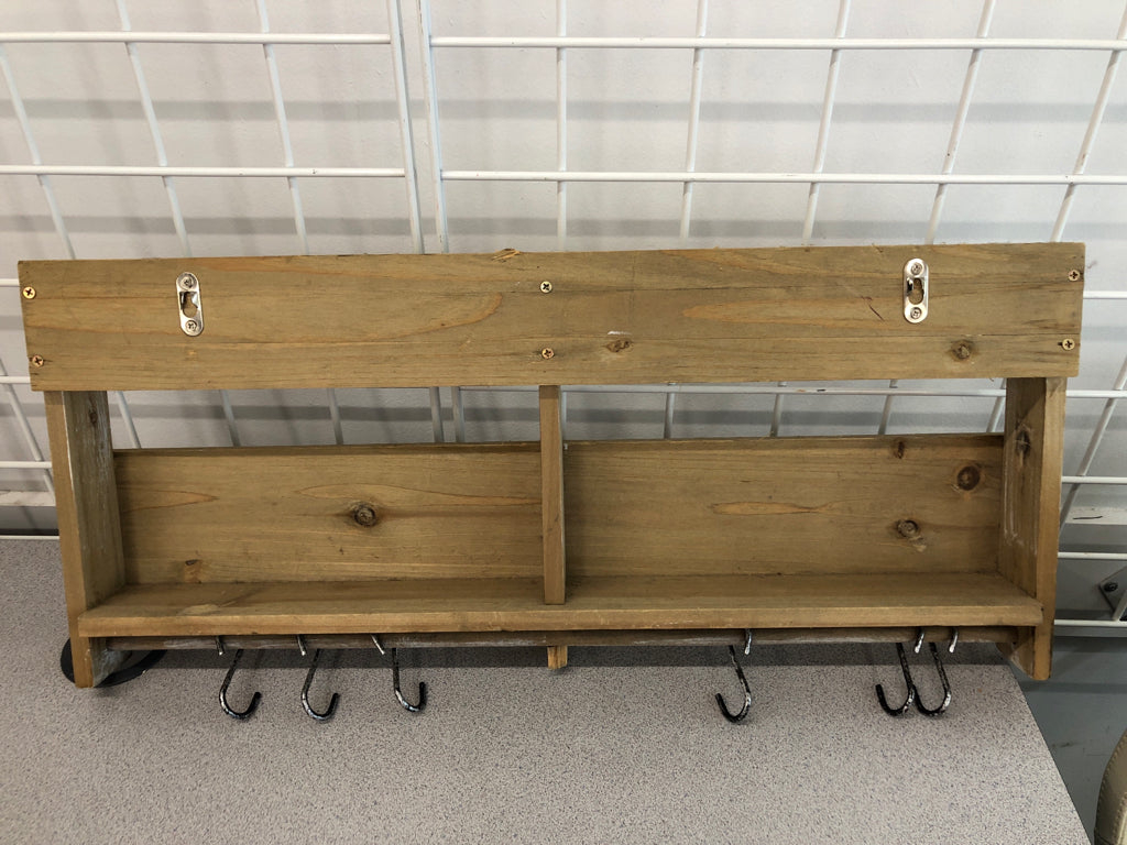 DISTRESSED HANGING SHELF W/6 HOOKS.