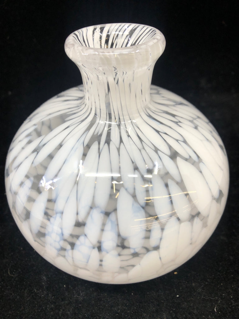 CLEAR GLASS VASE W/ WHITE SPOTS SHORT NECK.