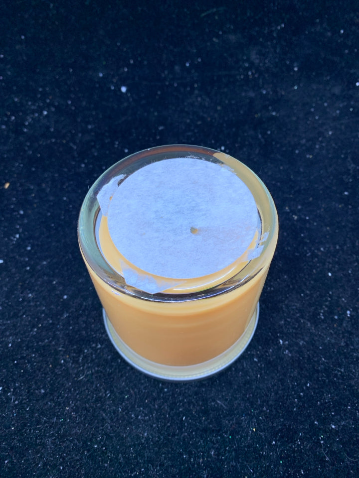 ORANGE DREAMSICLE YANKEE CANDLE.