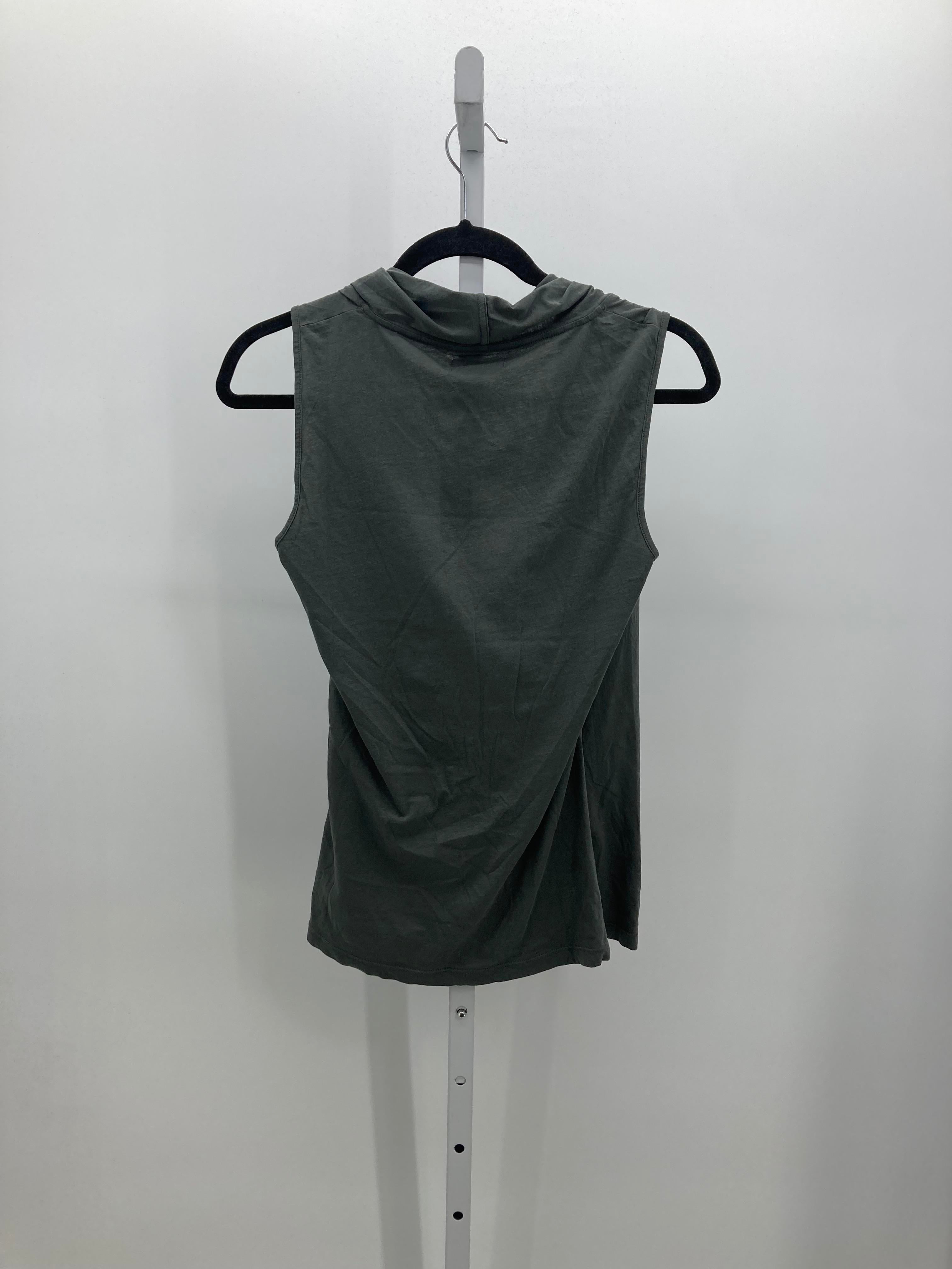 Velvet Size Medium Misses Sleeveless Shirt
