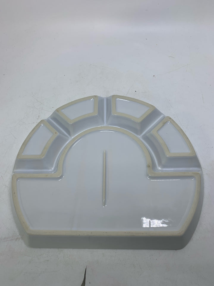5 SECTION DIVIDED PLATE.
