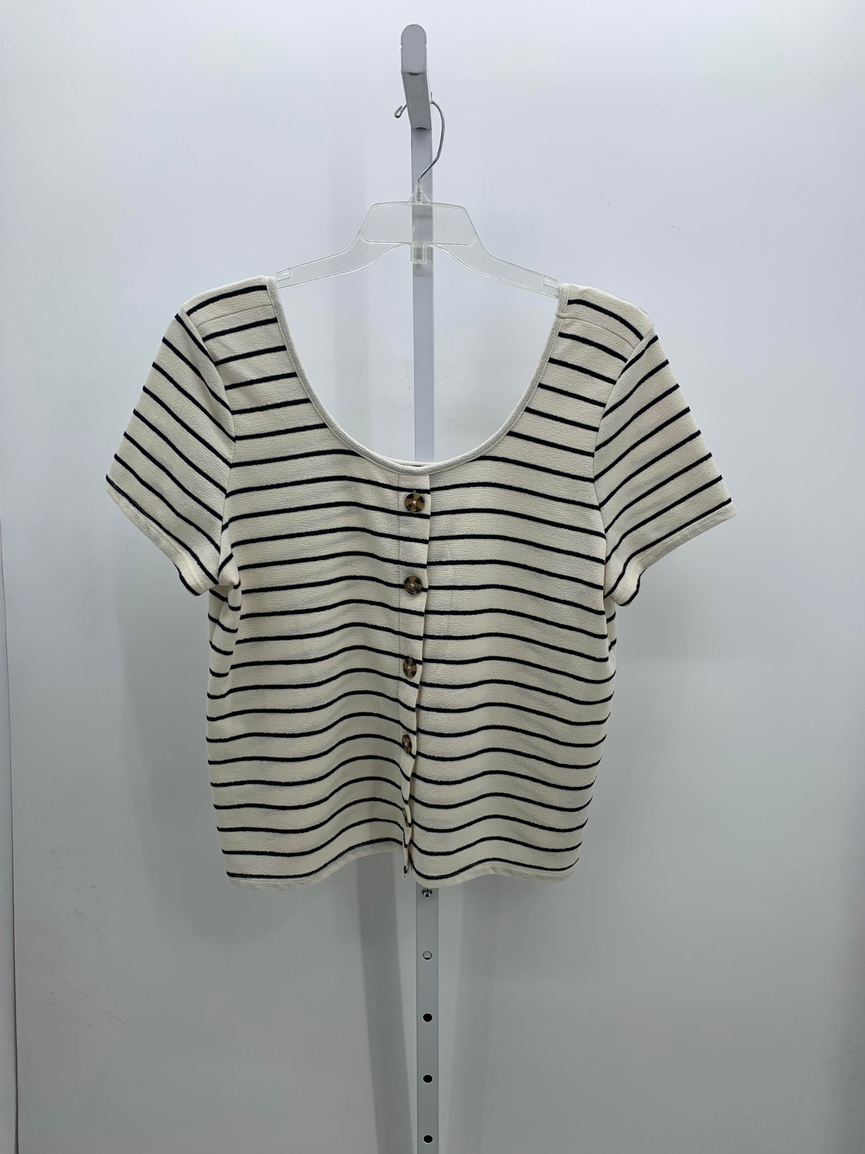 Torrid Size 2X Womens Short Sleeve Shirt
