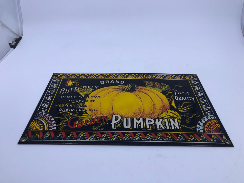 GOLDEN PUMPKIN METAL PORCELAIN ENAMEL SIGN.