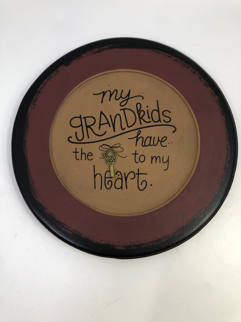 PRIMITIVE KEY TO MY HEART PLAQUE.