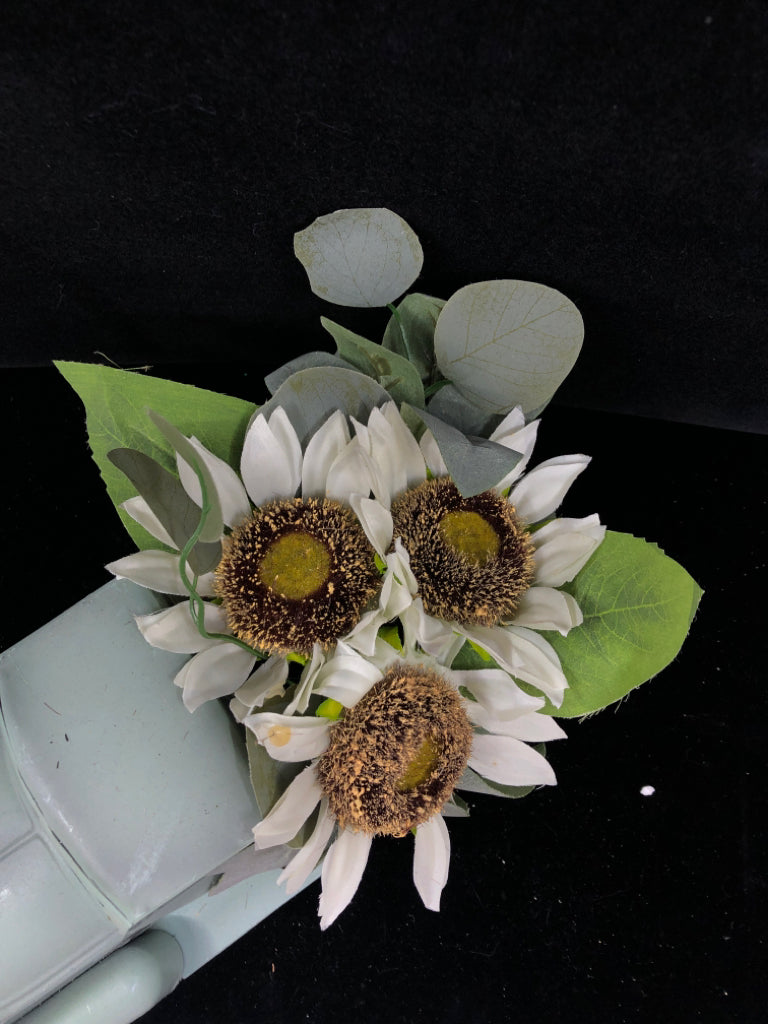 MINT GREEN TRUCK W FAUX SUNFLOWER.