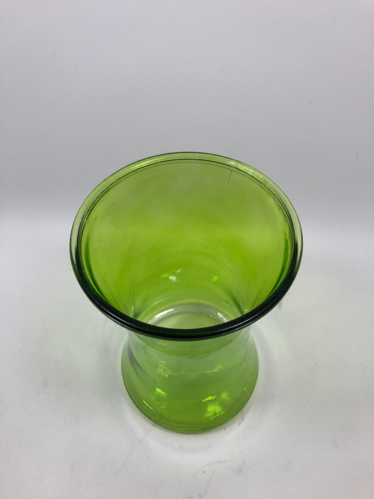 FLARED GREEN GLASS HOURGLASS VASE.