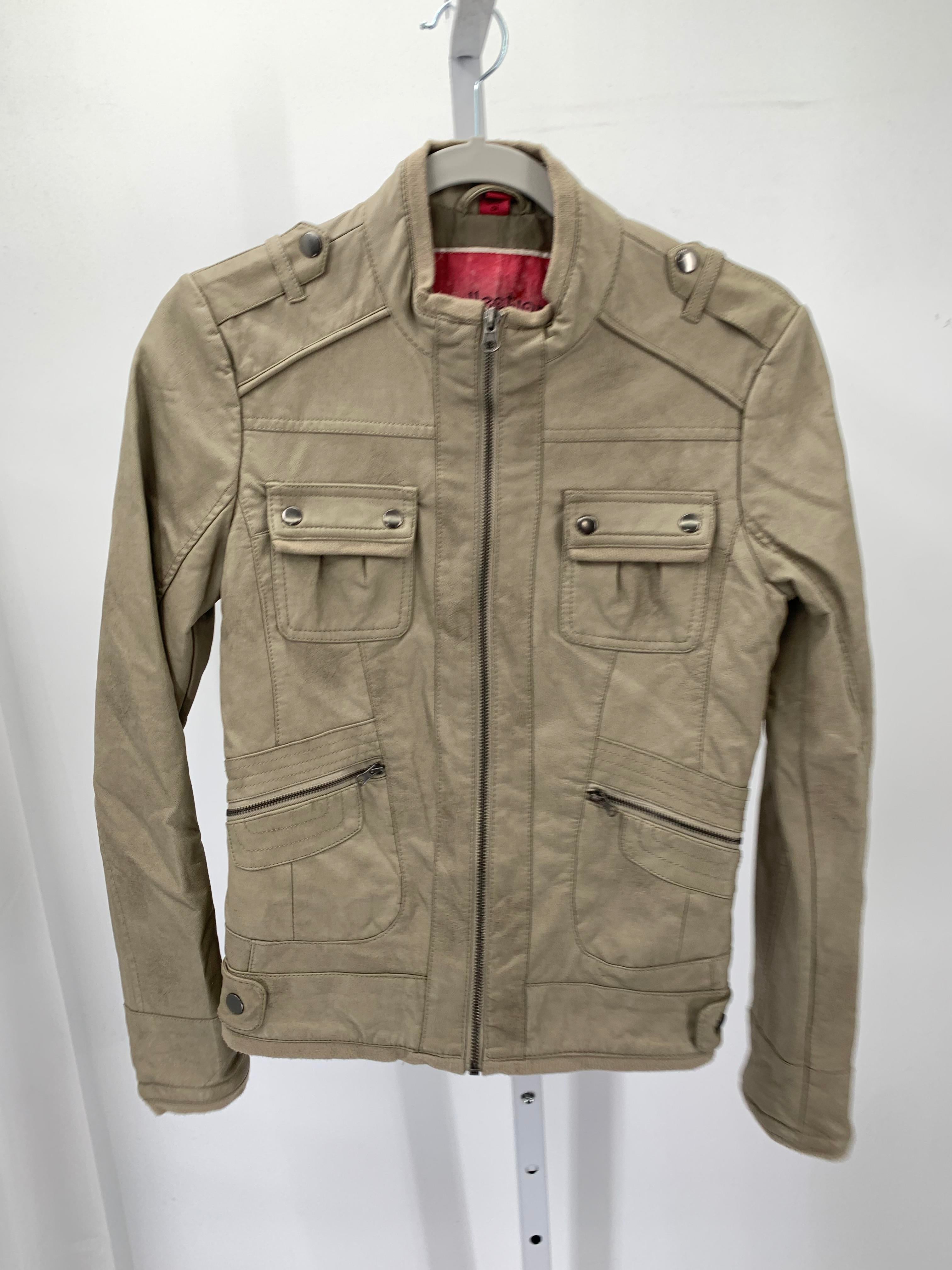 Bernardo Size Small Juniors Jacket