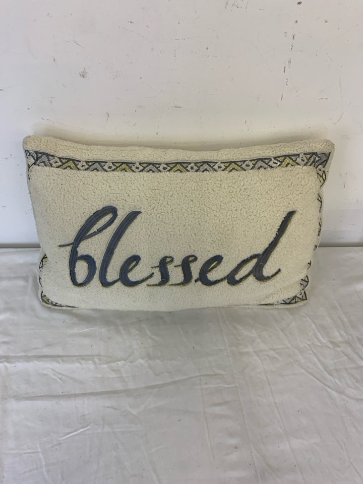 BLESSED SHERPA PILLOW.