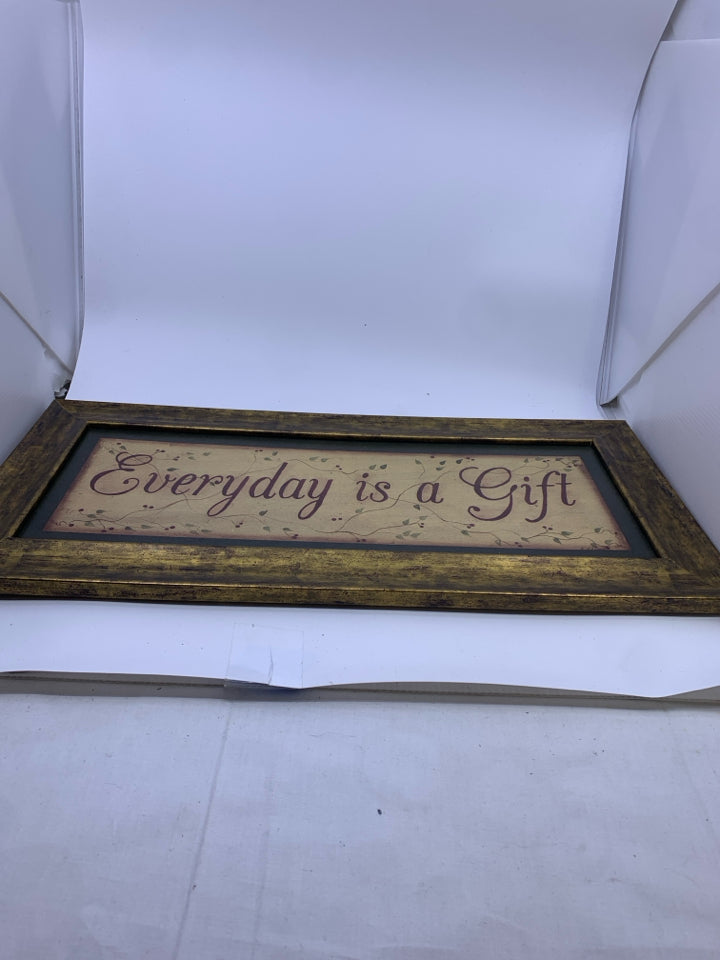 EVERYDAY IS A GIFT PRIMITIVE WALL ART.