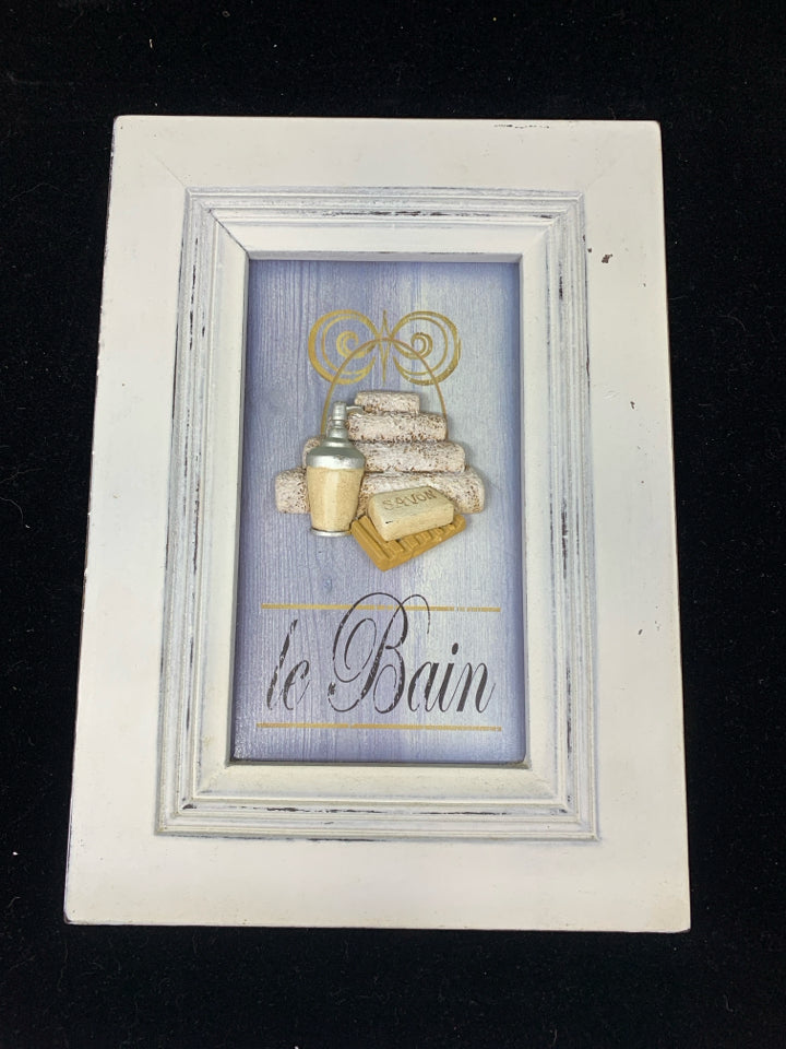 LE BAIN 3D SOAP WALL ART IN WHITE FRAME.