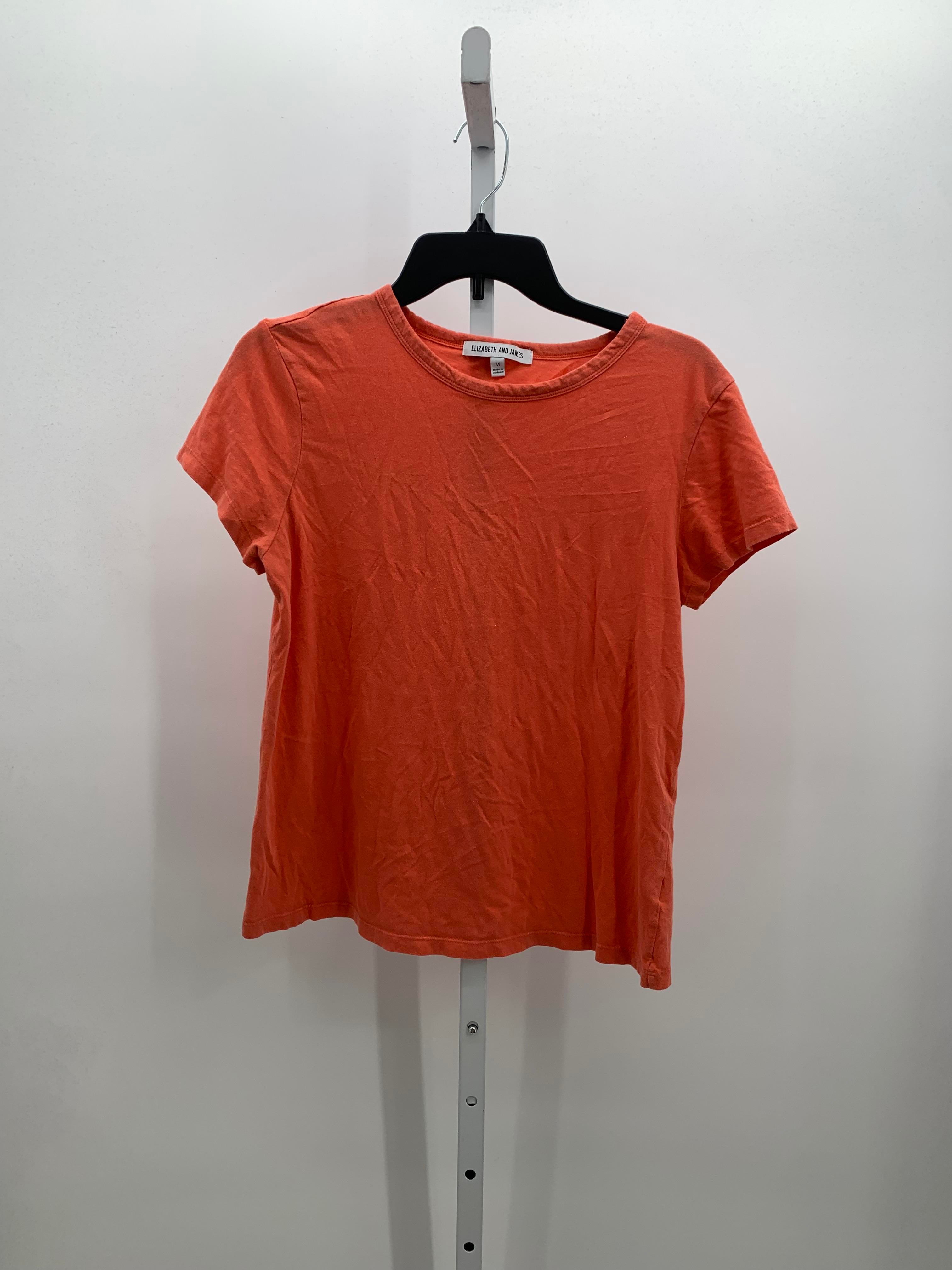 Size Medium Juniors Short Sleeve Shirt